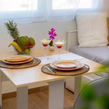 Apartment The Sunshine- Cozy-sea View - Beach- Host Provence *